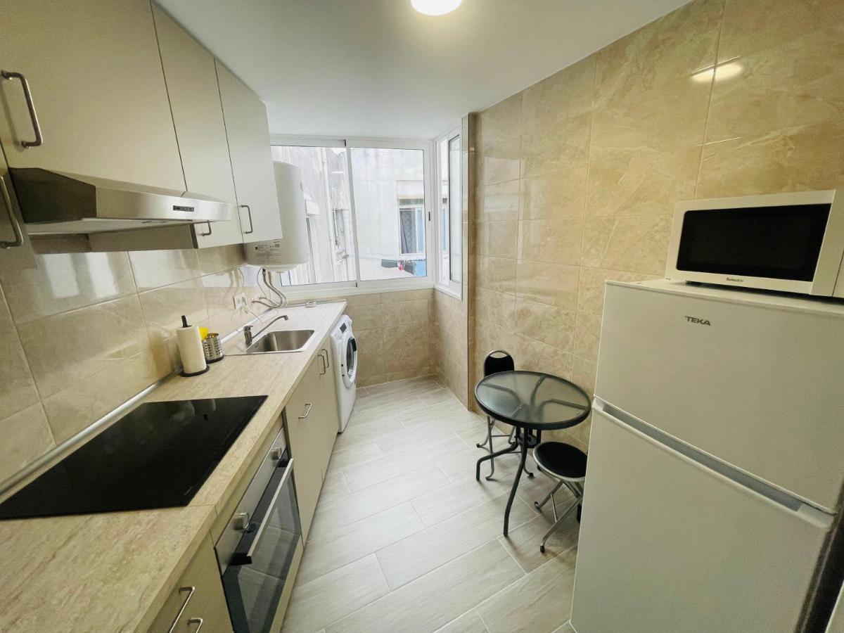 Barca 5 New Beach Apartment Sant Adrià de Besòs Extérieur photo